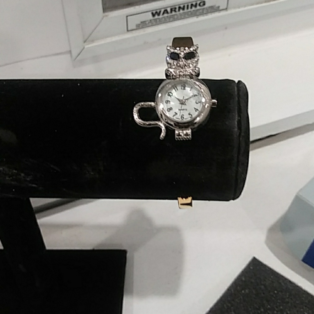 Brand new Avon watch cool cat